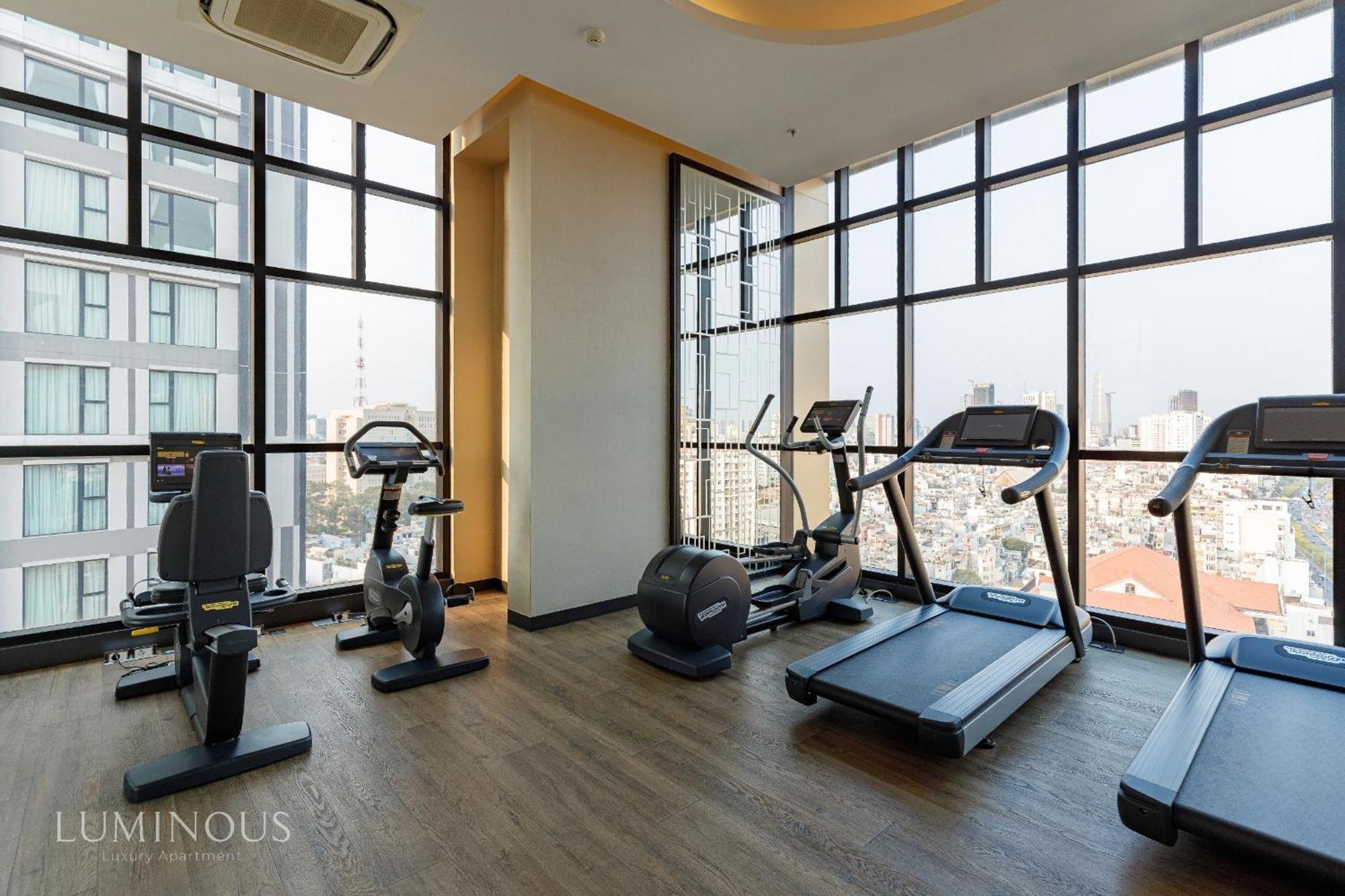 Exclusive 2-3 Bedroom Apartment In District 1 Free Pool Gym Sauna مدينة هوشي منه المظهر الخارجي الصورة